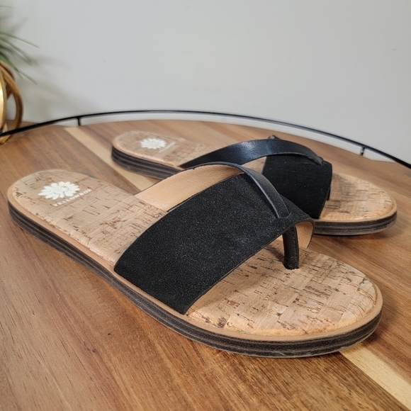 Yellow Box Barann Black Suede and Leather Strap Sandals Size 8 - Picture 6 of 16